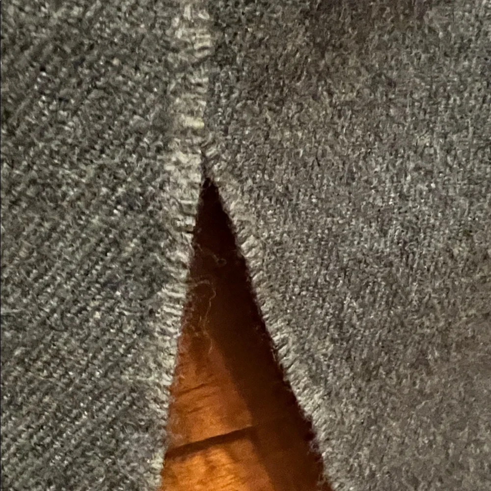 🐑Cashmere & Wool Charcoal Fringed Vintage Short & Narrow Scarf Pringle Scotland